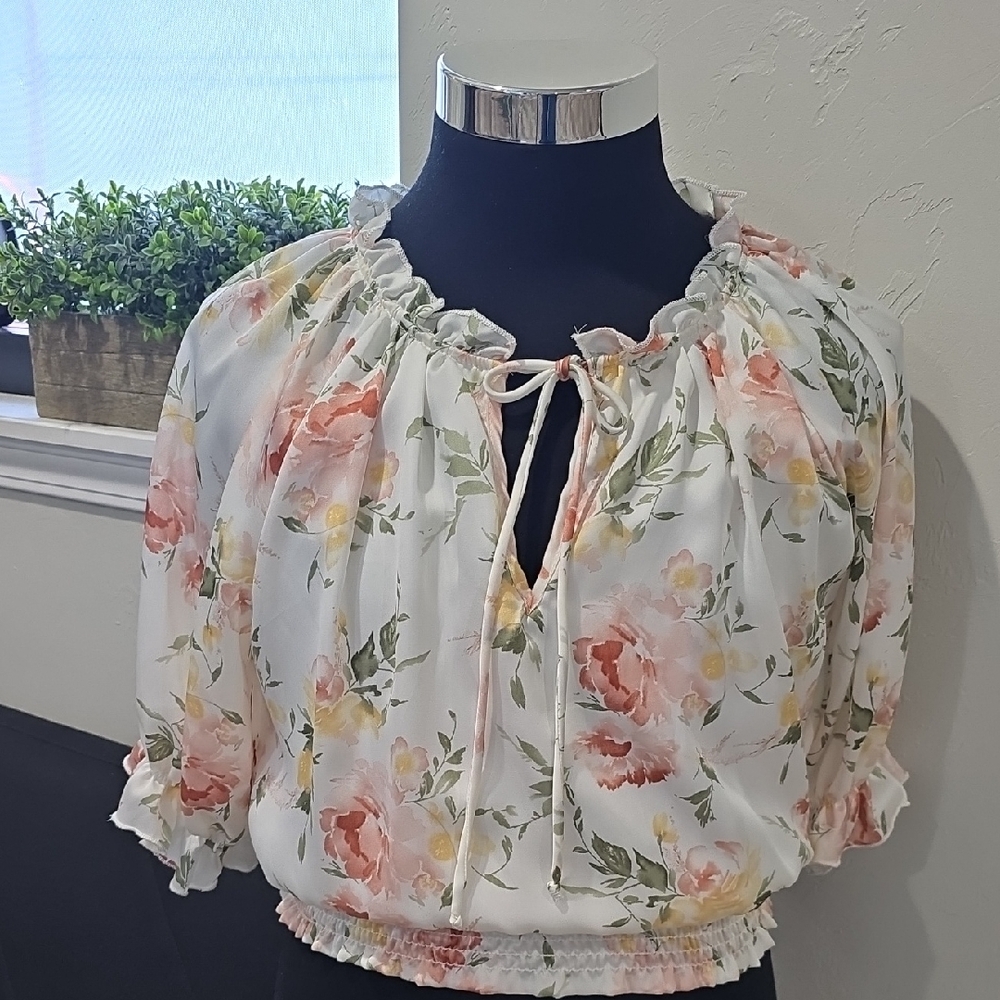 Peach Love California Floral Blouse - White and Pink